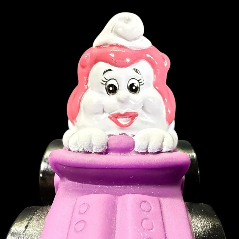 Dairy Queen Kid Cruisers Free Wheelers Sundae's Sassy Chassis Kids Meal Toy 2000